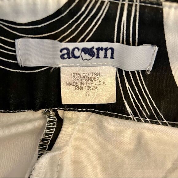Acorn cropped/ ankle cotton blend pants. Size 6. - Picture 5 of 11